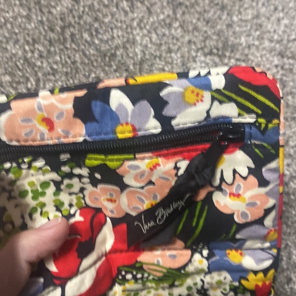 Vera Bradley Poppy Field Wallet - Picture 9 of 10